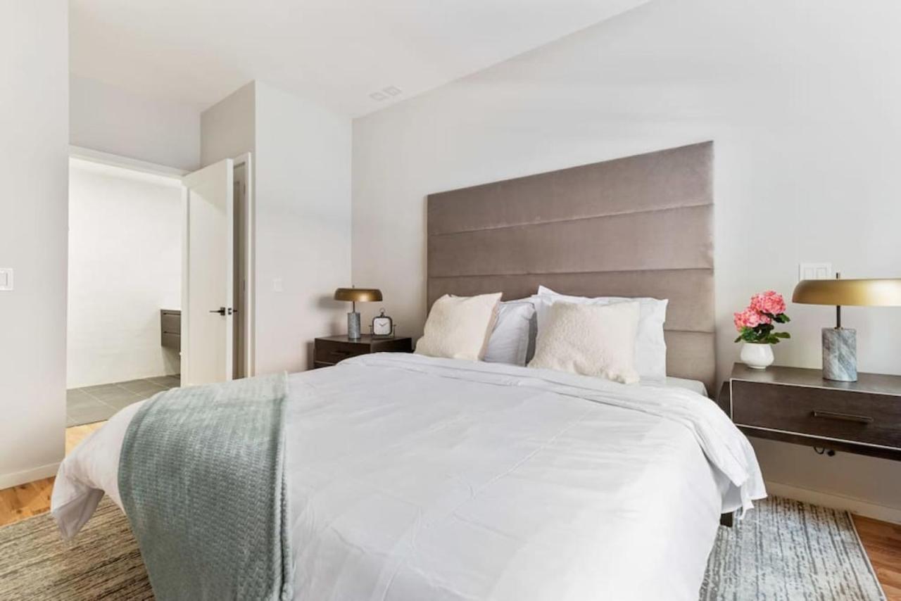 Luxury 3br Duplex W Private Patio In Upper East Apartment *